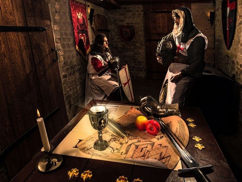 Escape room Abduction of the Holy Grail - photo 1/5